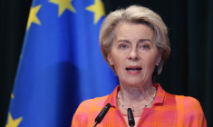 La présidente de la Commission européenne Ursula von der Leyen, le 27 octobre à Tirana, en Albanie. ( AFP / GENT SHKULLAKU )