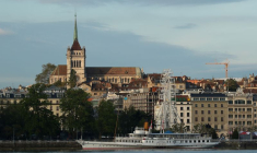 La cathédrale Saint-Pierre près du lac Léman à Genève