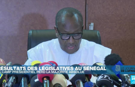 Législatives au Sénégal : le camp présidentiel perd sa majorité absolue