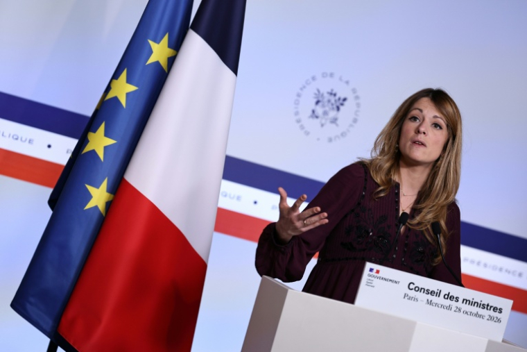 La porte-parole du gouvernement, Maud Bregeon, lors d'un point presse à l'issue du conseil des ministres, le 28 octobre 2026 à Paris ( AFP / SIMON WOHLFAHRT )