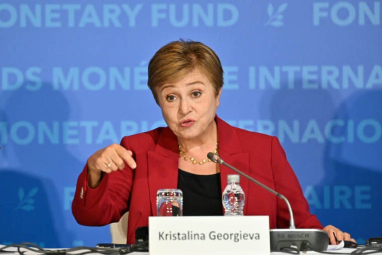 La directrice générale du Fonds monétaire international (FMI), Kristalina Georgieva, lors d'une conférence de presse à Pékin, le 10 décembre 2025 ( AFP / ADEK BERRY )