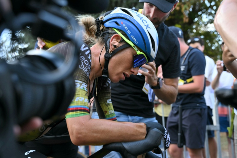 La Française Pauline Ferrand-Prévot à l'issue de la 5e étape du Tour de France, le 5 août 2026 à Belleville-en-Beaujolais ( AFP / NICOLAS TUCAT )