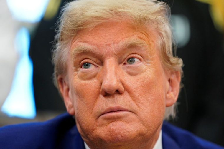 Trump se laisse deux semaines pour décider ou non d'impliquer les USA