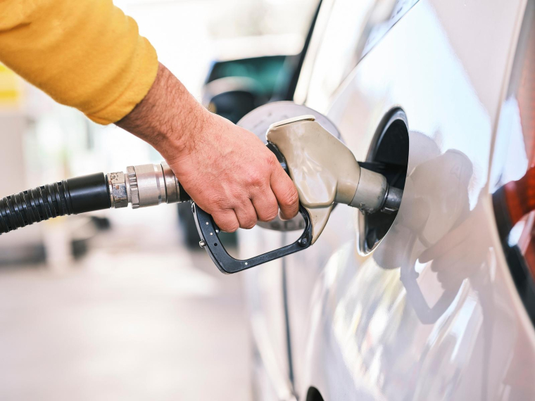 Le patron des magasins Leclerc prévoit des promotions sur le carburant cet été. (illustration) (Engin_Akyurt / Pixabay)