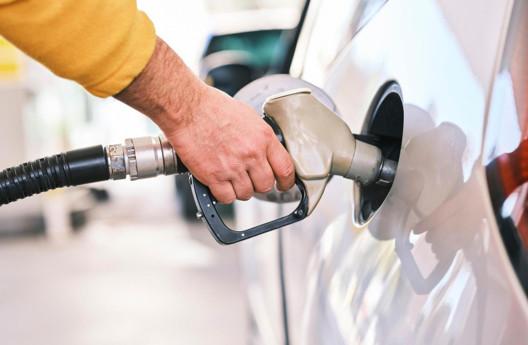 Le patron des magasins Leclerc prévoit des promotions sur le carburant cet été. (illustration) (Engin_Akyurt / Pixabay)