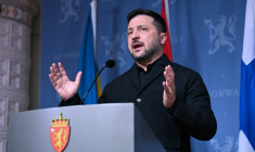 Le président ukrainien Volodymyr Zelensky lors d'une conférence de presse après une rencontre avec le Premier ministre norvégien et le président finlandais, le 20 octobre 2026 à Oslo en Norvège ( AFP / Jonathan Nackstrand )