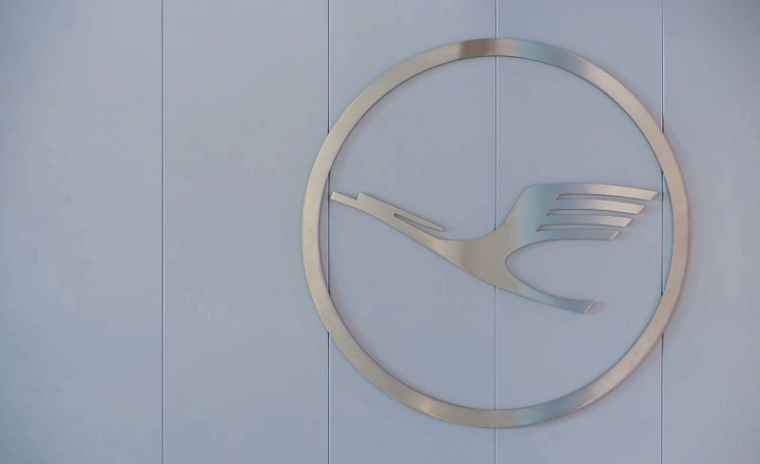 ACCORD ENTRE LUFTHANSA ET LE GOUVERNEMENT ALLEMAND SUR UN PLAN DE SAUVETAGE, RAPPORTE DPA