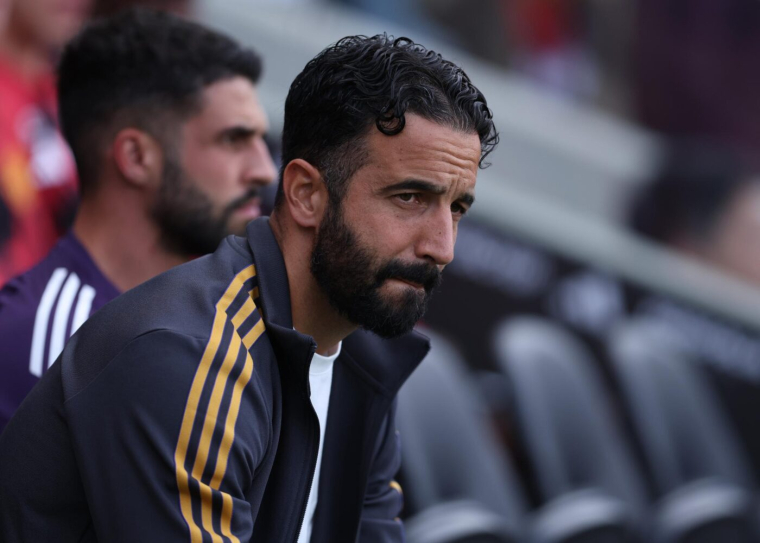 Wayne Rooney : « Rúben Amorim n'a plus d'excuses »