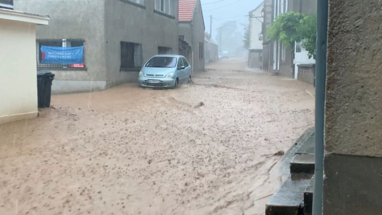 FRANCE: LES INTEMPÉRIES ONT COÛTÉ 3,9 MILLIARDS D’EUROS DEPUIS FIN MAI