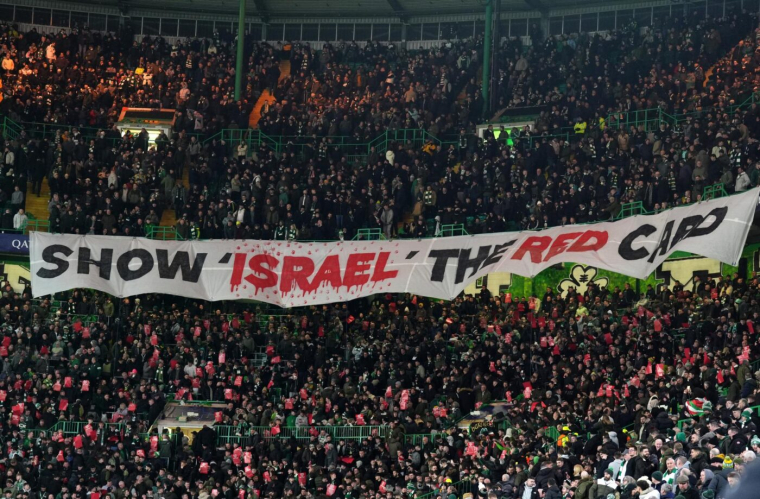 Des fans du Celtic Glasgow demandent l'exclusion d'Israël des compétitions internationales
