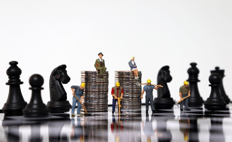 L'intérêt de la gestion passive se nourrit trop souvent d'un raccourci potentiellement funeste. Il suffirait de se laisser porter par le marché pour réaliser des performances conformes à ses attentes.(Crédits photo : Adobe Stock)