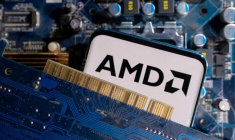 Un smartphone avec un logo AMD