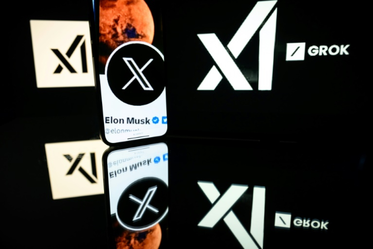 La start-up xAI d'Elon Musk serait en pourparlers pour lever 20 milliards de dollars, qui porteraient sa valeur totale à 120 milliards de dollars ( AFP / Lionel BONAVENTURE )