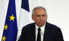 Francois Bayrou lors de sa conférence de presse à Paris le 25 août 2025 ( AFP / Dimitar DILKOFF )