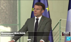 Législatives : les programmes des "extrêmes" mènent "à la guerre civile", affirme Emmanuel Macron