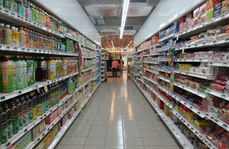 La pâte à tartiner Crema Bueno s'arrache dans les supermarchés depuis l'interdiction du produit El Mordjene en France. (illustration) (Ccipeggy / Pixabay)