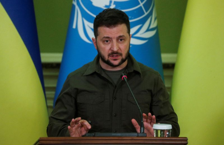 UKRAINE: ZELENSKY REDOUTE UN ÉCHEC DES DISCUSSIONS AVEC MOSCOU