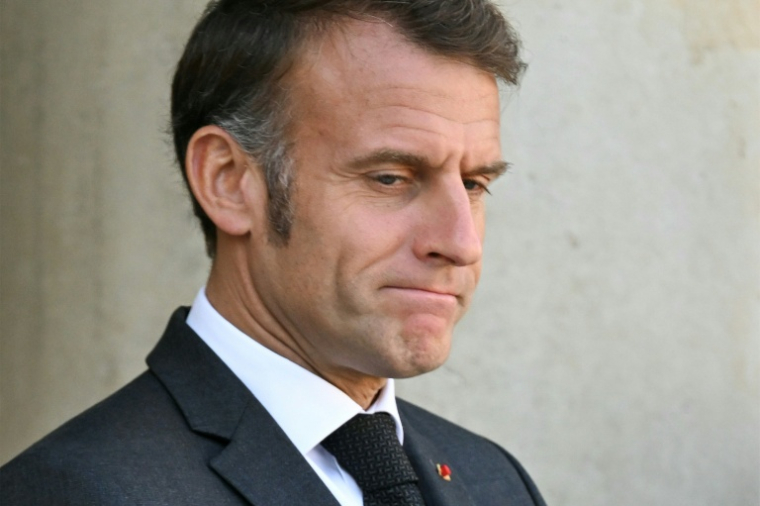 Le président français Emmanuel Macron avant une réunion au palais de l'Elysée, à Paris, le 17 octobre 2025 ( AFP / Bertrand GUAY )