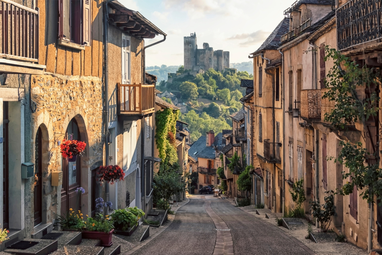 De nombreux français voyageront en France cet été. Crédit photo : Adobe Stock