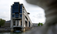 Vue du ministère de l'Économie et des Finances de Bercy à Paris