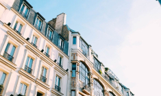 L’immobilier est-il vraiment improductif? (Crédits photo : Unsplash - Adrien Olichon )