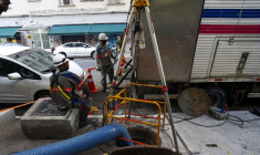 Des employés d'Enel, dans la région de Sao Paulo, en mars 2024 (illustration) ( AFP / MIGUEL SCHINCARIOL )