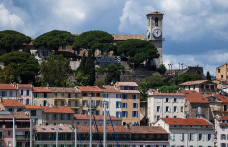Le 78e Festival de Cannes - Le Suquet, quartier de la vieille ville de Cannes
