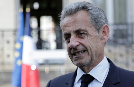 L'ancien président Nicolas Sarkozy à Villiers-sur-Marne, dans le Val-de-Marne, le 20 mai 2025 ( AFP / STEPHANE DE SAKUTIN )