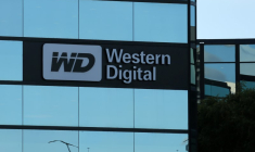 WESTERN DIGITAL PROPOSE 14,7 MILLIARDS D'EUROS POUR LES PUCES DE TOSHIBA