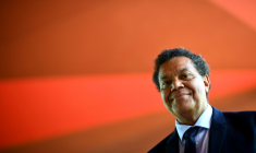 Le président du musée du quai Branly-Jacques Chirac, Emmanuel Kasarherou, le 27 mai 2020, à Paris ( AFP / FRANCK FIFE )