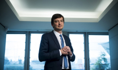 Adrien Couret à Paris, le 23 mars 2023. ( AFP / JULIEN DE ROSA )