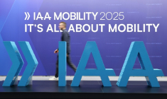 Logo du salon de l'auto à Munich qui a ouvert ses portes lundi 8 septembre 2025 ( AFP / Alexandra BEIER )