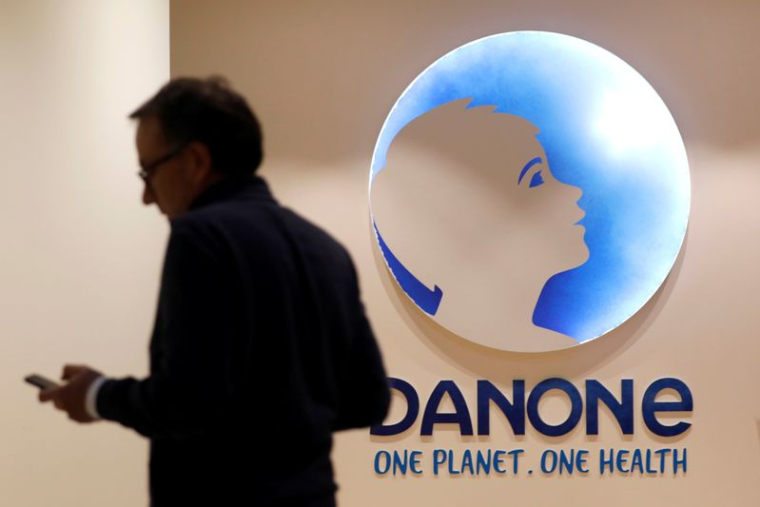 DANONE BAISSE EN BOURSE, LE MARCHÉ RESTE SUR SA FAIM