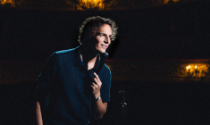 Polo Comedy Club : quand Volkswagen et SO FOOT combinent stand-up et football pour le Mondial 2026