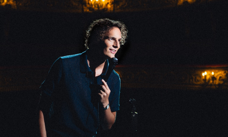 Polo Comedy Club : quand Volkswagen et SO FOOT combinent stand-up et football pour le Mondial 2026
