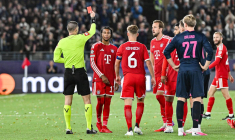 Olise, bas les masques