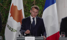 Rencontre Trump/Poutine : Macron veut voir l'Ukraine et les Européens "autour de la table"