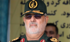 Le chef des Gardiens de la Révolution, Mohammad Pakpour, le 17 avril 2024 à Téhéran, en Iran ( AFP / ATTA KENARE )