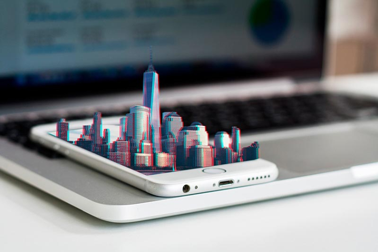 Quand un hologramme vous conseille dans vos visites immobilières (Crédit Photo: Kristián Valčo - Pixabay)