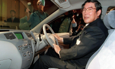 Hiroshi Okuda took the reins of Toyota in 1995 and is credited with introducing the Prius hybrid vehicle ( AFP / KAZUHIRO NOGI )