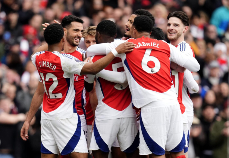 Arsenal musèle Chelsea
