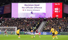 La Premier League dévoile un révélateur de hors-jeu semi-automatisé