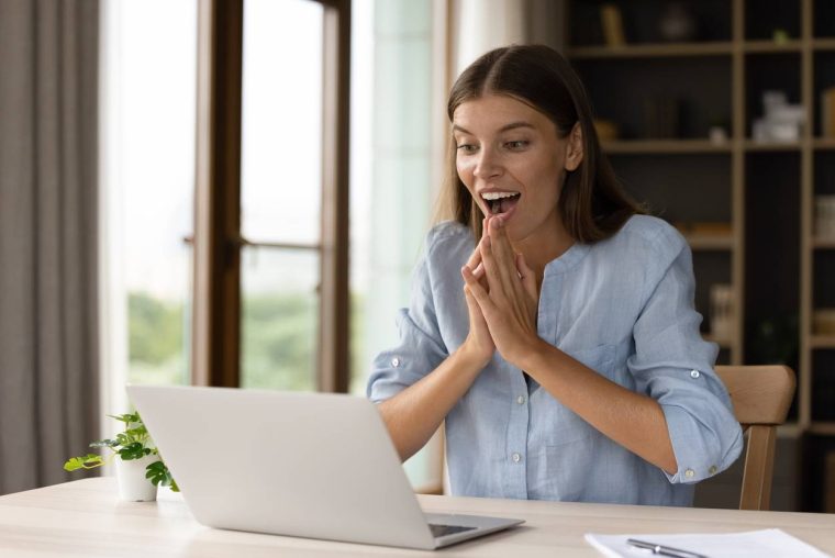 La prime de partage de la valeur, c'est pour qui ?- iStock-fizkes