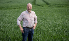 Arnaud Rousseau à Trocy-en-Multien, le 7 avril 2023. ( AFP / BERTRAND GUAY )