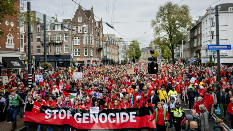 Manifestation pour réclamer la fin de la guerre à Gaza à Amsterdam, le 5 octobre 2025 aux Pays-Bas ( ANP / Koen van Weel )