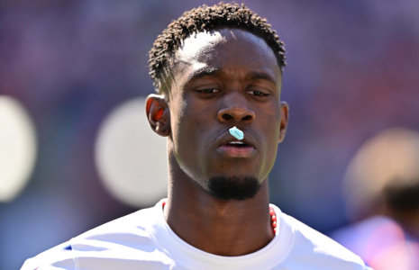 Chewing-gums et football : une affaire qui mâche !