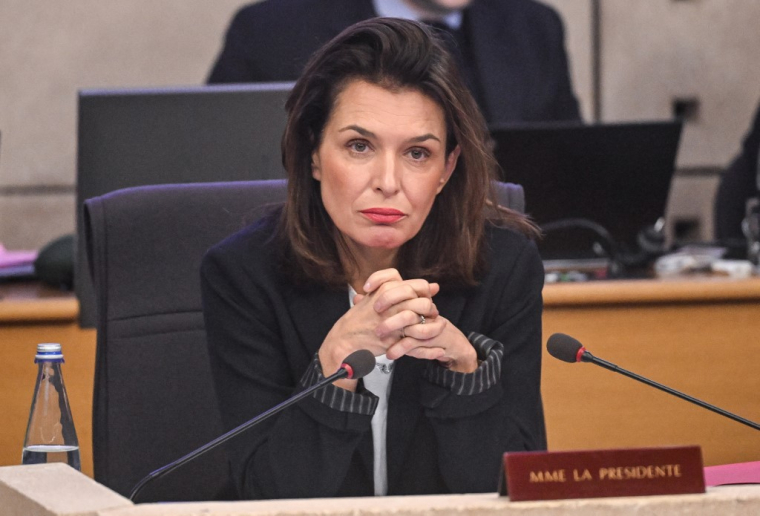 La présidente de la région Pays de la Loire, Christelle Morançais, à Nantes, le 20 décembre 2024. ( AFP / SEBASTIEN SALOM-GOMIS )