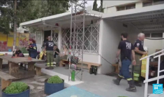 Grèce : des centaines de pompiers toujours mobilisés contre les incendies