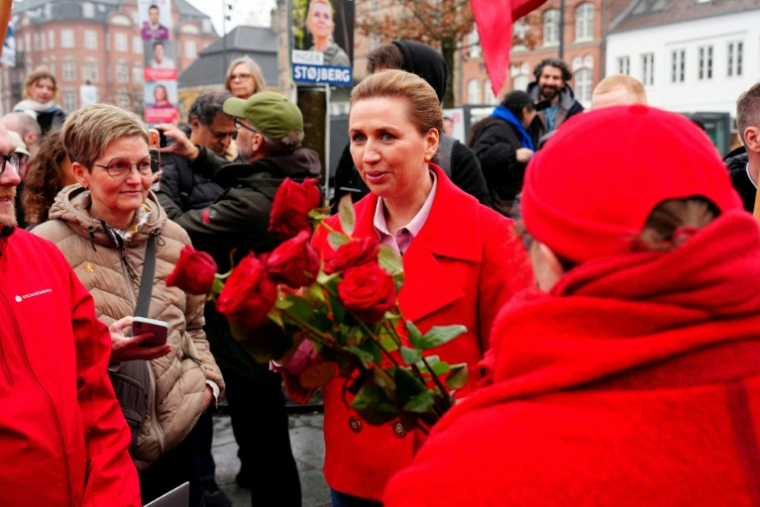 La Première ministre sociale-démocrate Mette Frederiksen à Aalborg, lors des élections législatives au Danemark, le 24 mars 2026 ( Ritzau Scanpix / Henning Bagger )