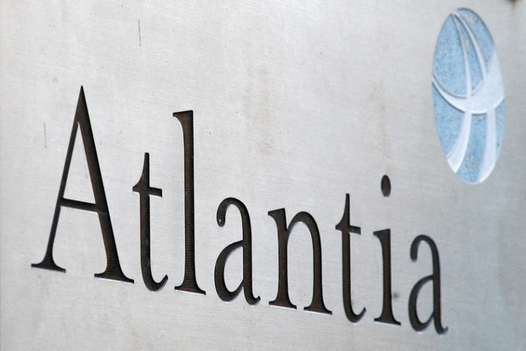 LES BENETTON ET BLACKSTONE LANCENT UNE OFFRE SUR ATLANTIA, VALORISÉ À 58 MILLIARDS D'EUROS